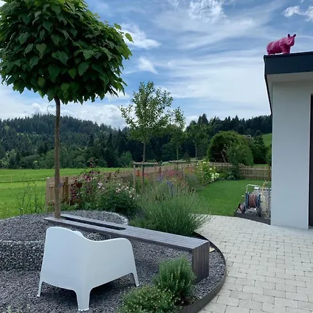 Zum Hirschberg Apartment