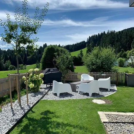 Zum Hirschberg Apartment